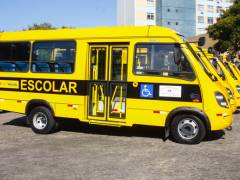 Recebimento de 01 micro-ônibus para transporte Escolar - 